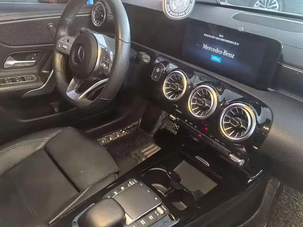 Mercedes-Benz A-Class — миниатюра 17