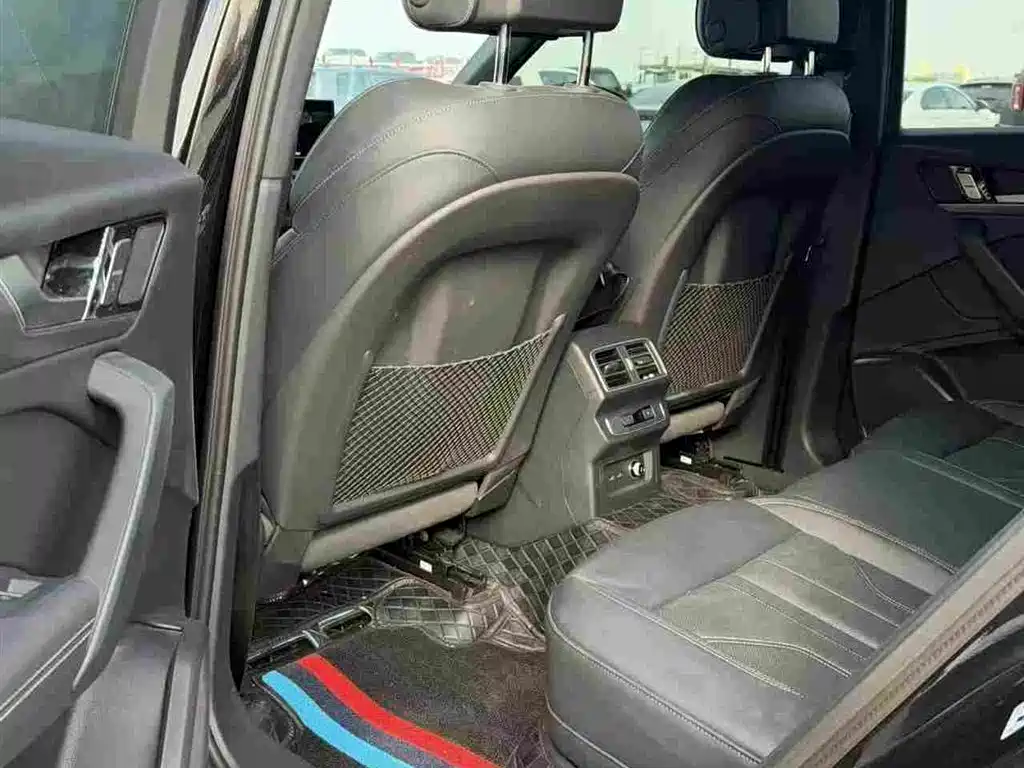 Audi Q5L — миниатюра 6