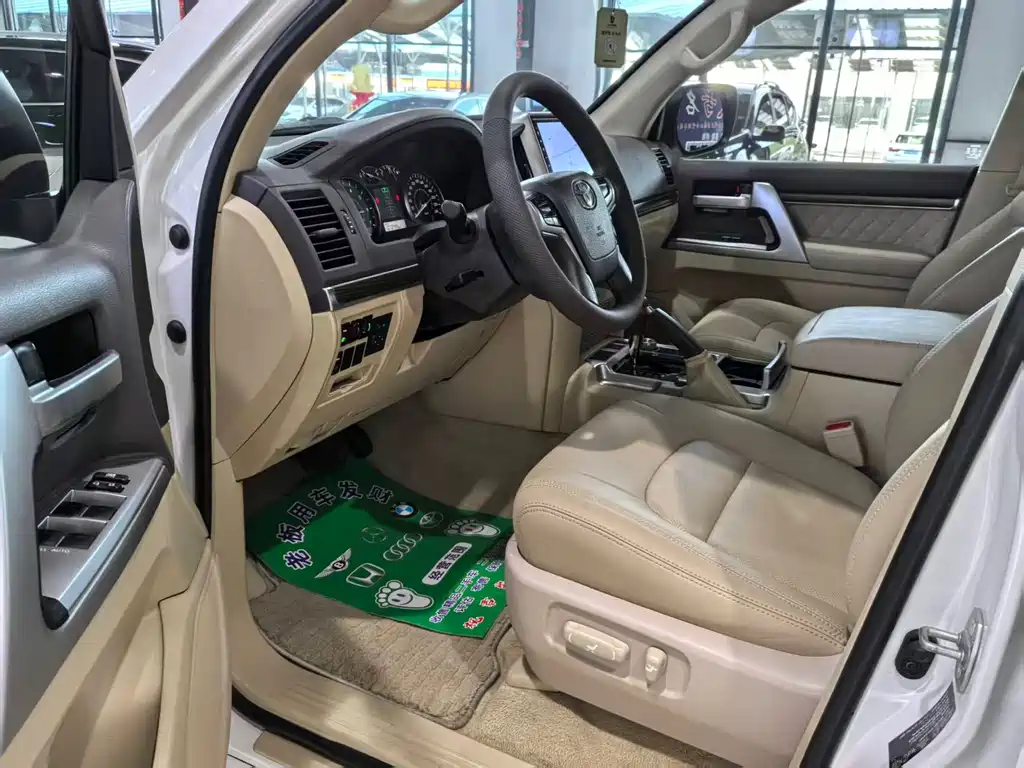 Toyota Land Cruiser 2015 4.0L V6