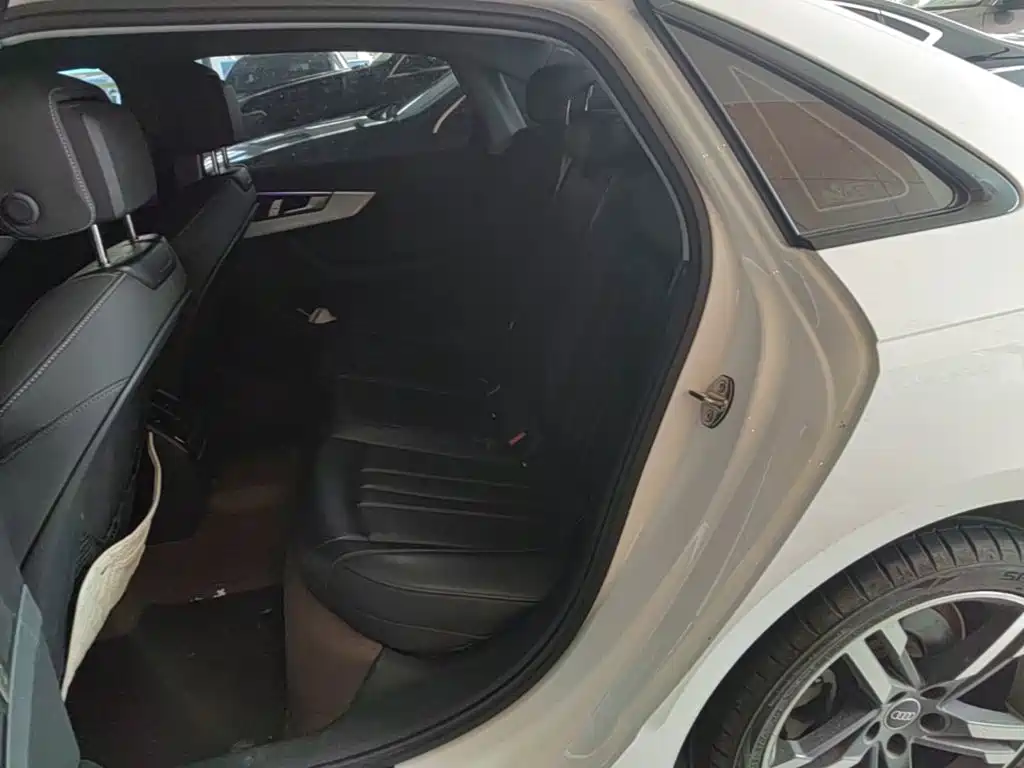 Audi A4L — миниатюра 17