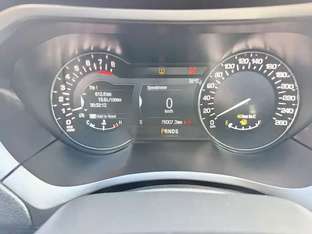 Lincoln MKZ — миниатюра 10