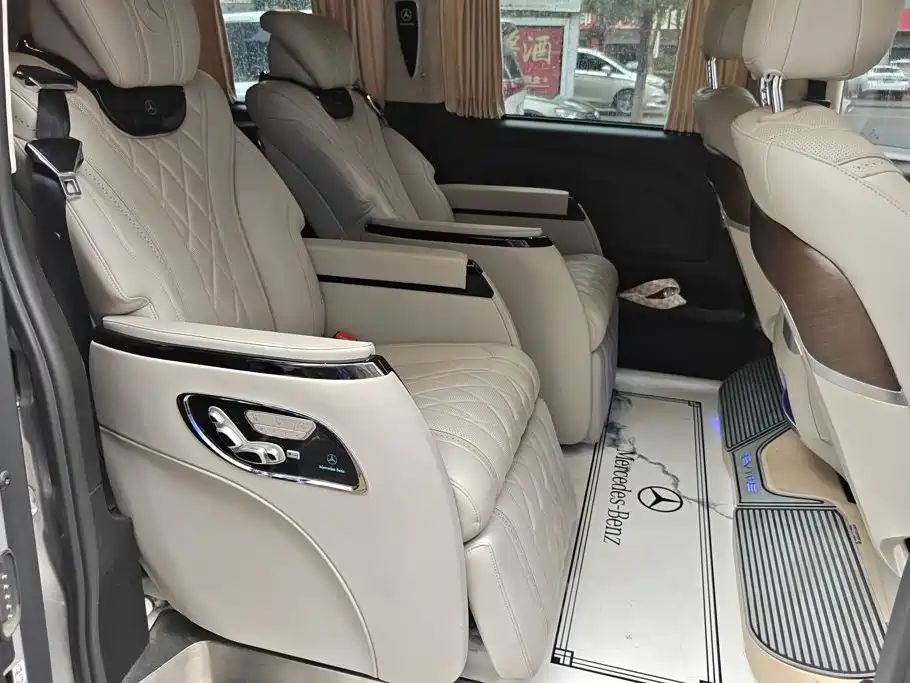 Mercedes-Benz Vito — миниатюра 11