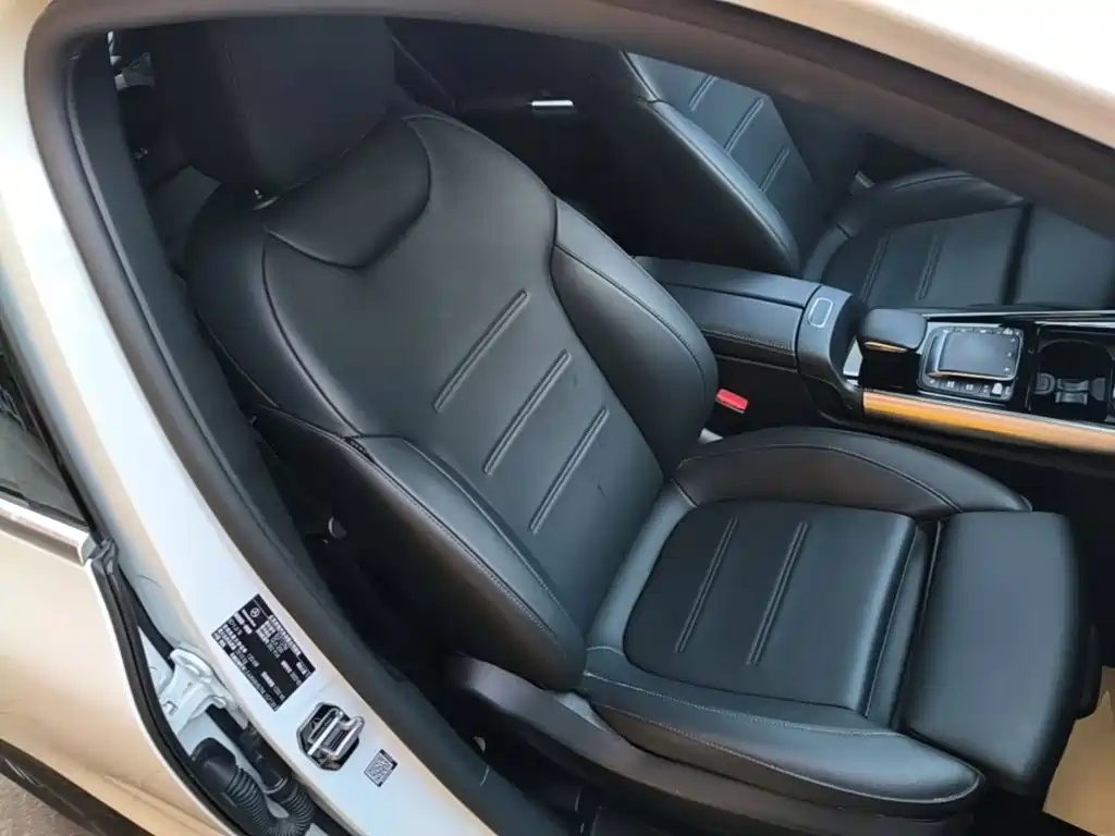 Mercedes-Benz GLA — миниатюра 25