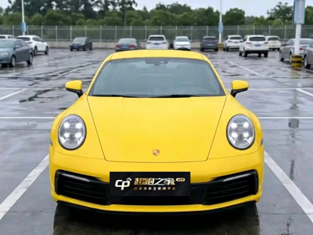 Porsche 911 2020 Carrera 3.0T