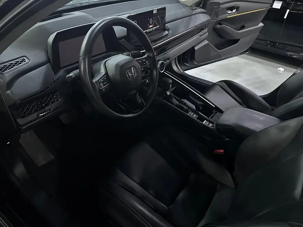 Honda Accord — миниатюра 4