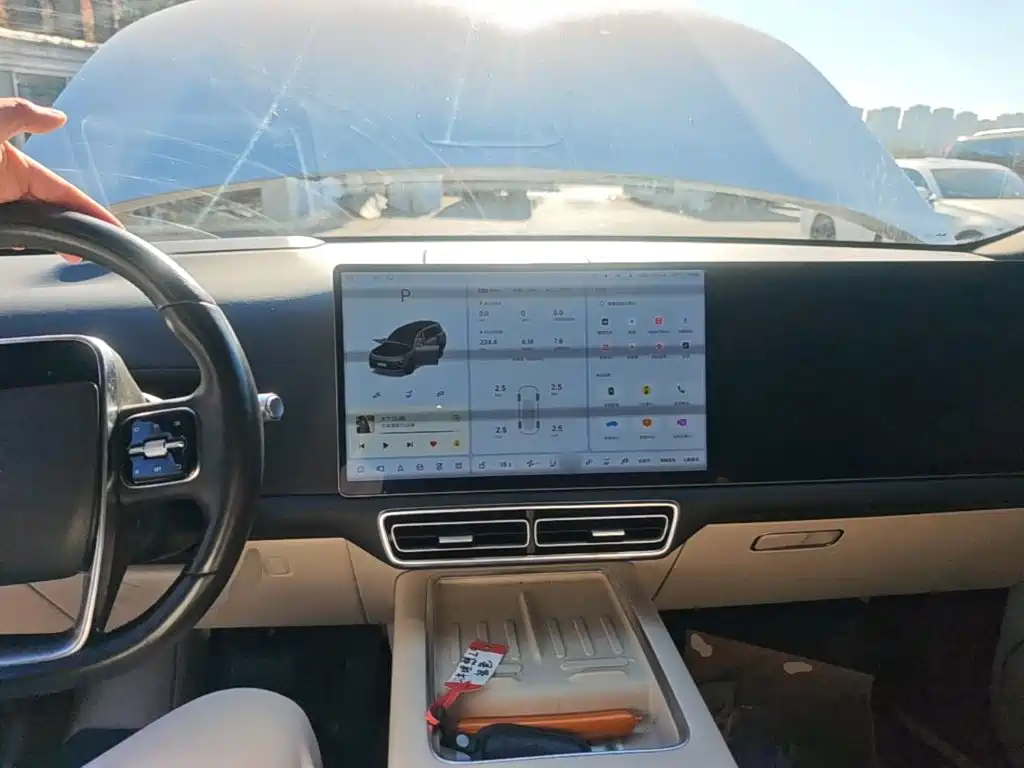 Li Auto Li L9 — миниатюра 10