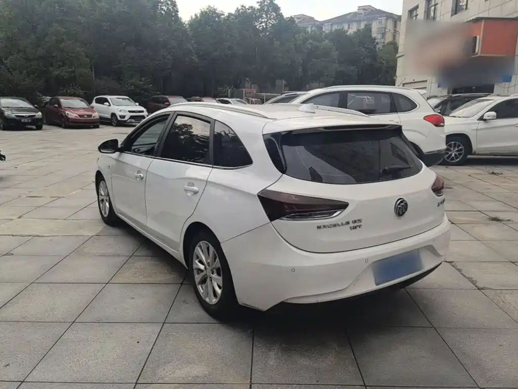 Buick Excelle — миниатюра 5