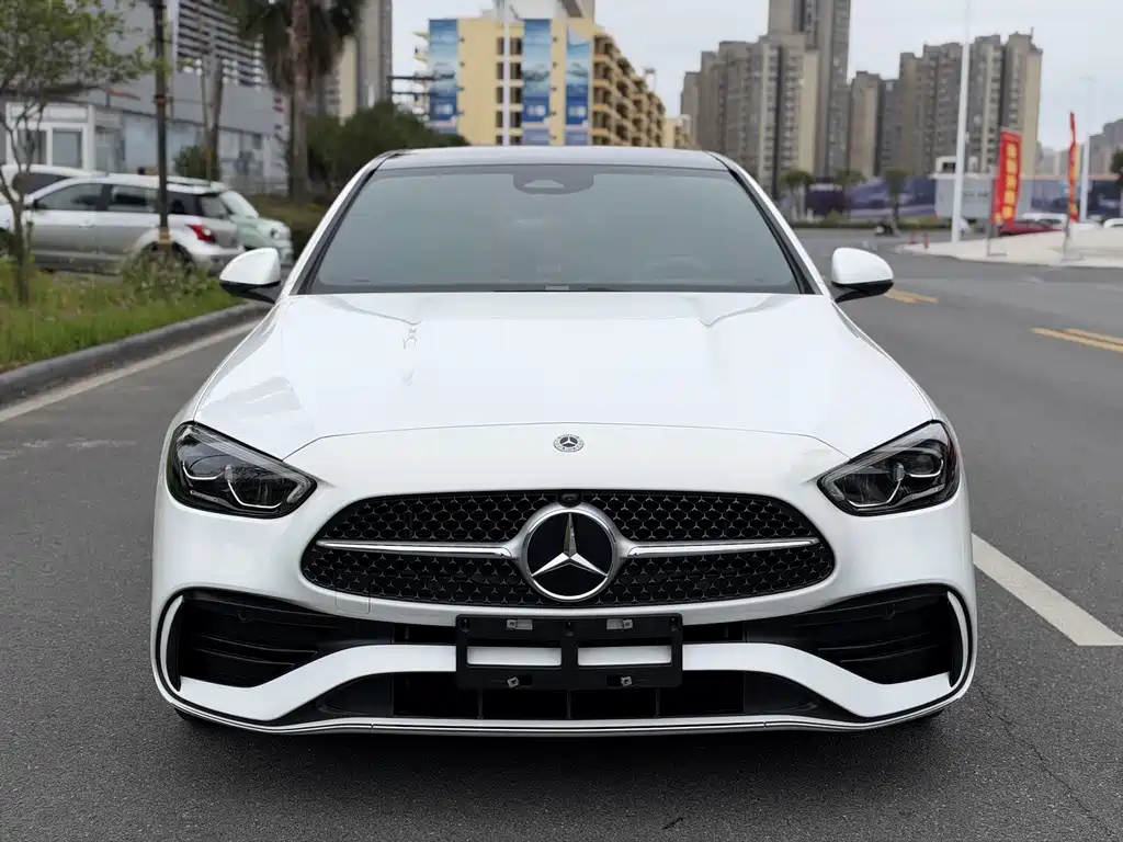 Mercedes-Benz C-Class — миниатюра 4