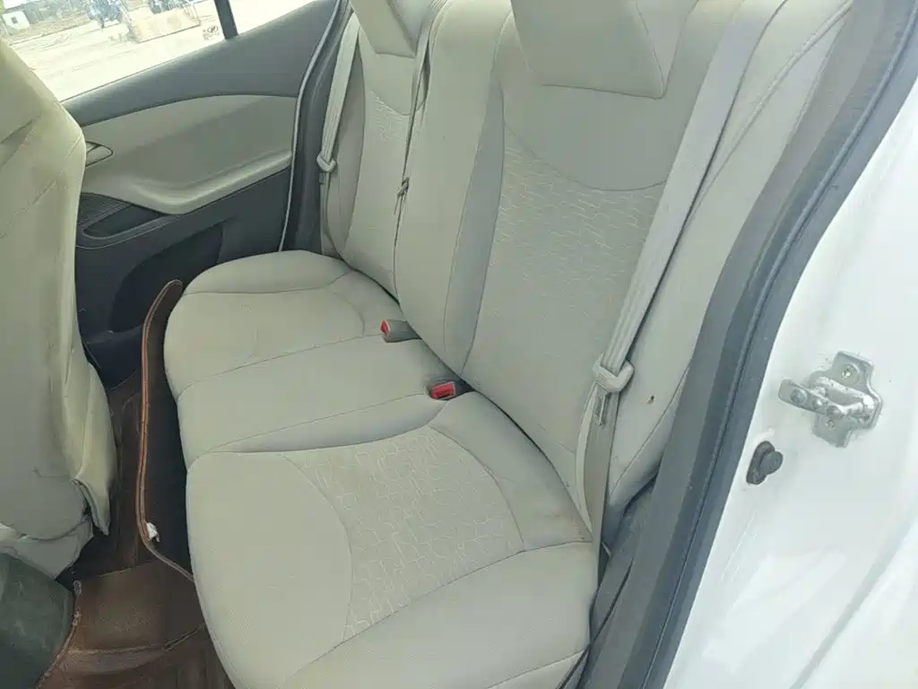 Chevrolet Sail — миниатюра 17