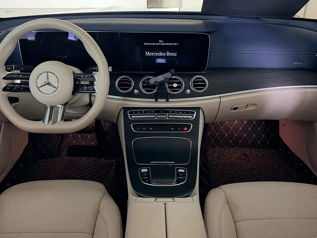 Mercedes-Benz E-Class — миниатюра 5