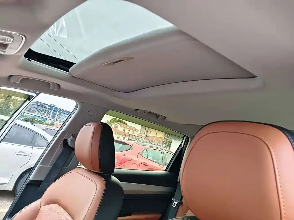 Geely Vision X6 — миниатюра 9