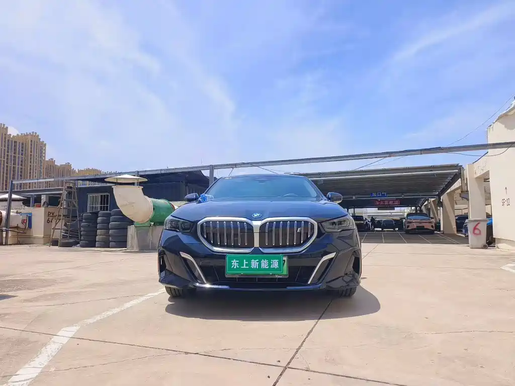 BMW i5 2024 eDrive 35L M Sport