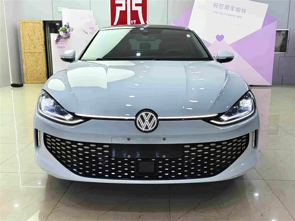 Volkswagen Lamando — миниатюра 2