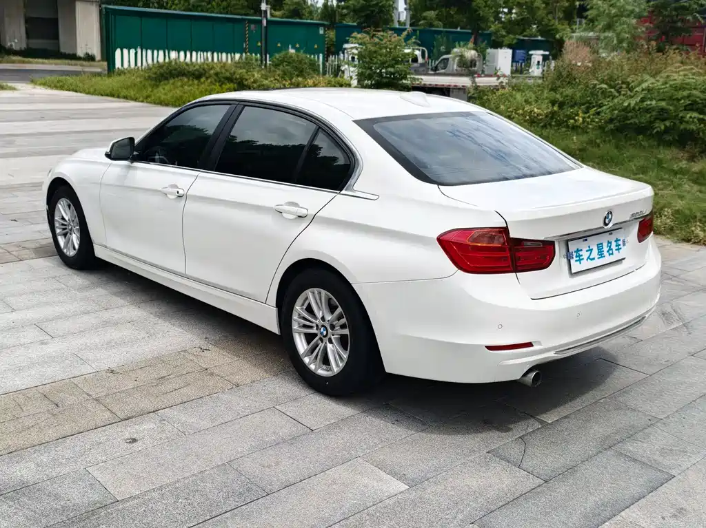 BMW 3 Series — миниатюра 5