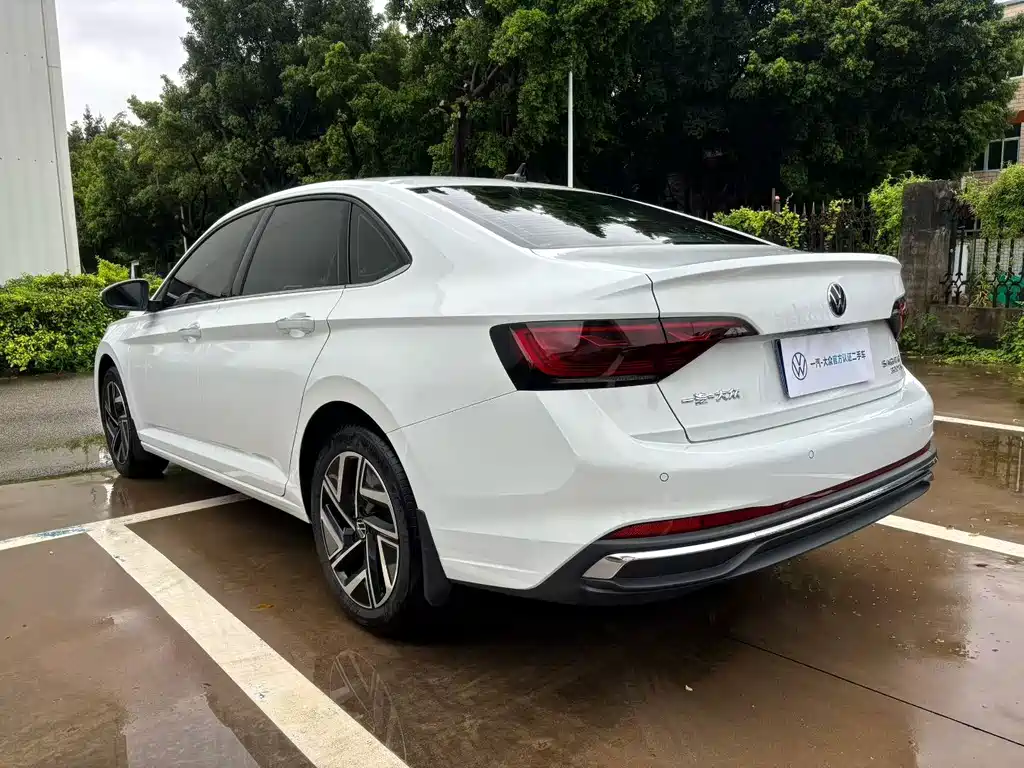Volkswagen Sagitar — миниатюра 13