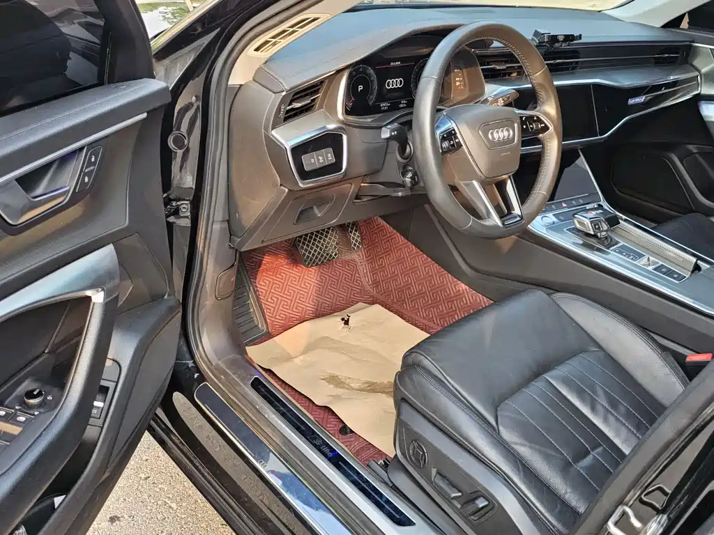 Audi A6L 2020 40 TFSI Luxury