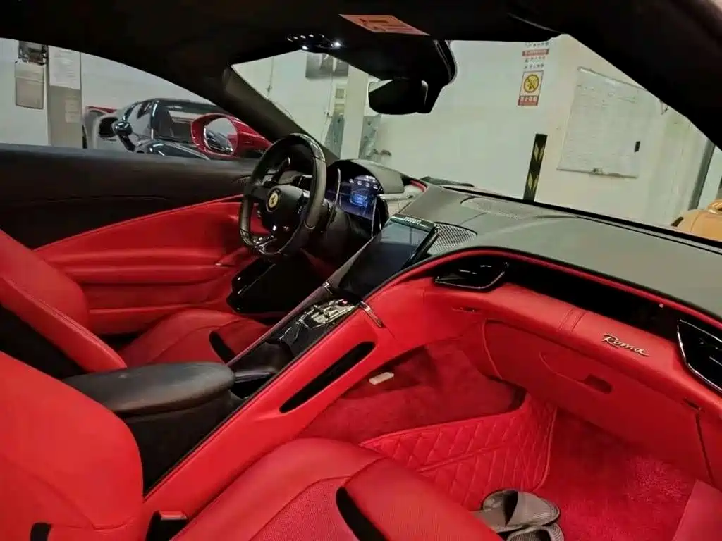 Ferrari Roma 2020 3.9T V8