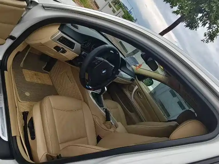 BMW 3 Series — миниатюра 6