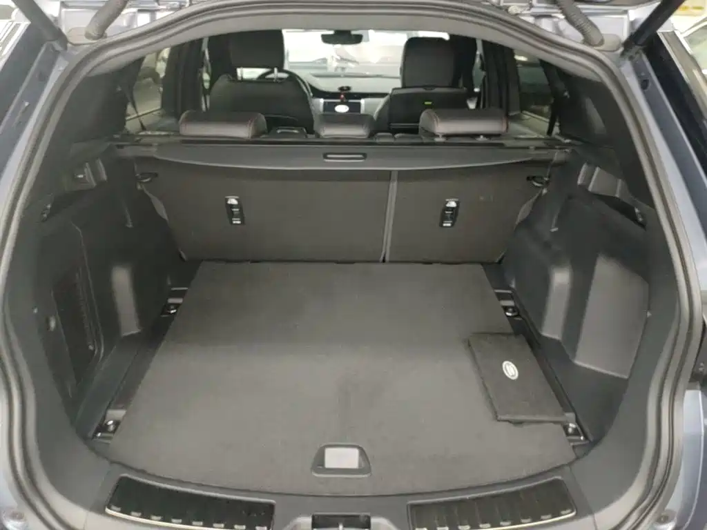 Land Rover Discovery Sport — миниатюра 19