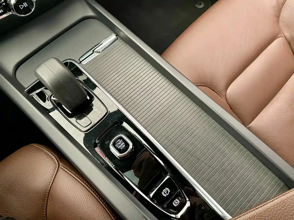 Volvo S60 — миниатюра 11