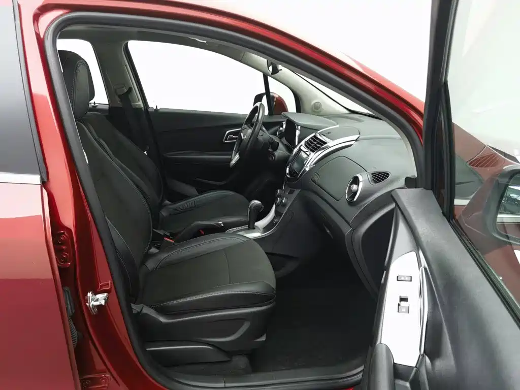 Chevrolet Trax — миниатюра 23