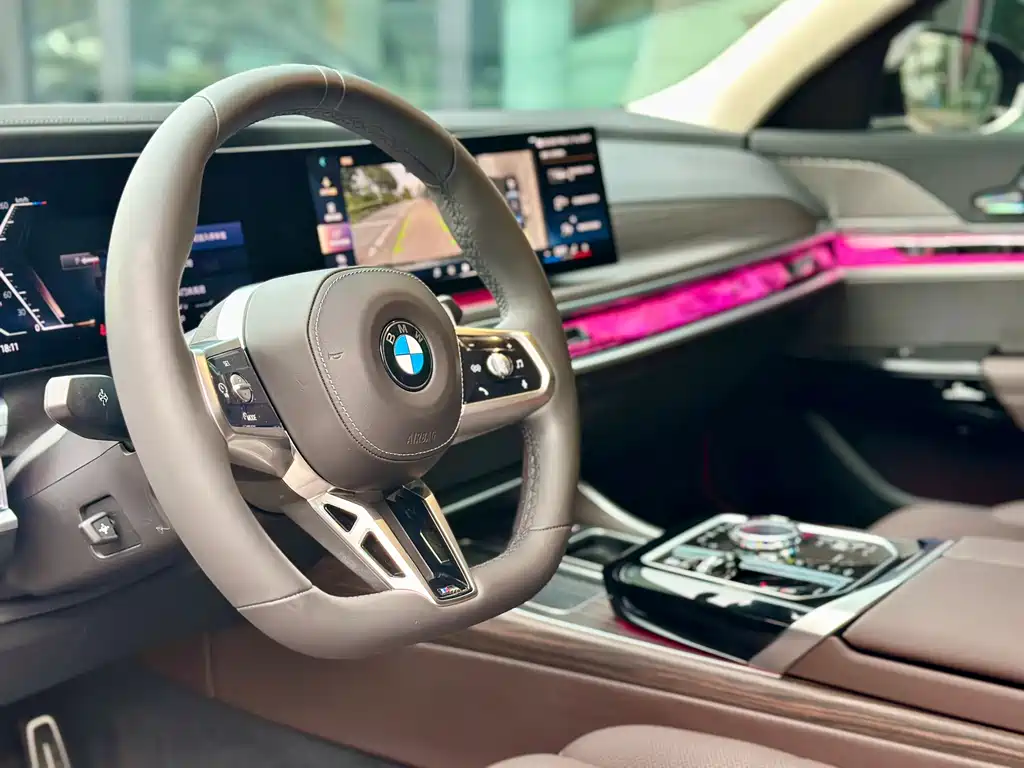 BMW 7 Series 7 2023 740Li Lead M Sport