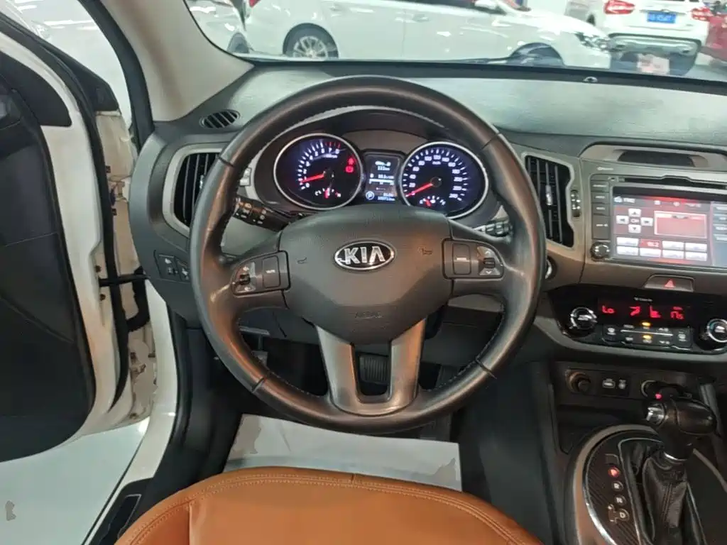 Kia Sportage — миниатюра 11