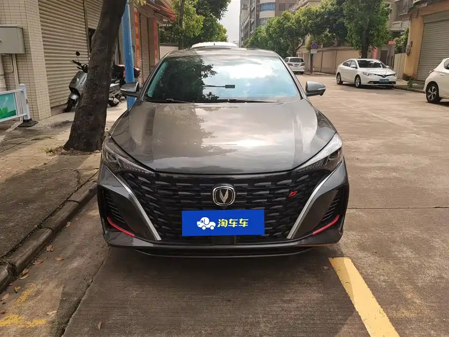 Changan Eado 2022 PLUS NE 1.4T GDI DCT Flagship