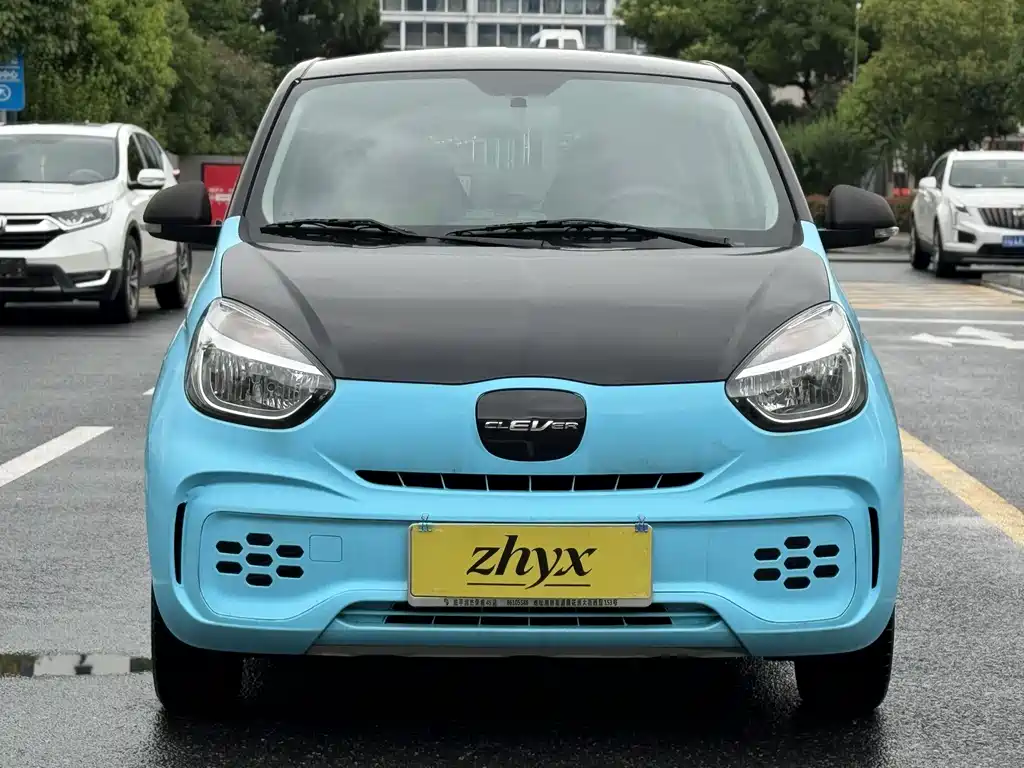 Roewe Clever 2021 302km