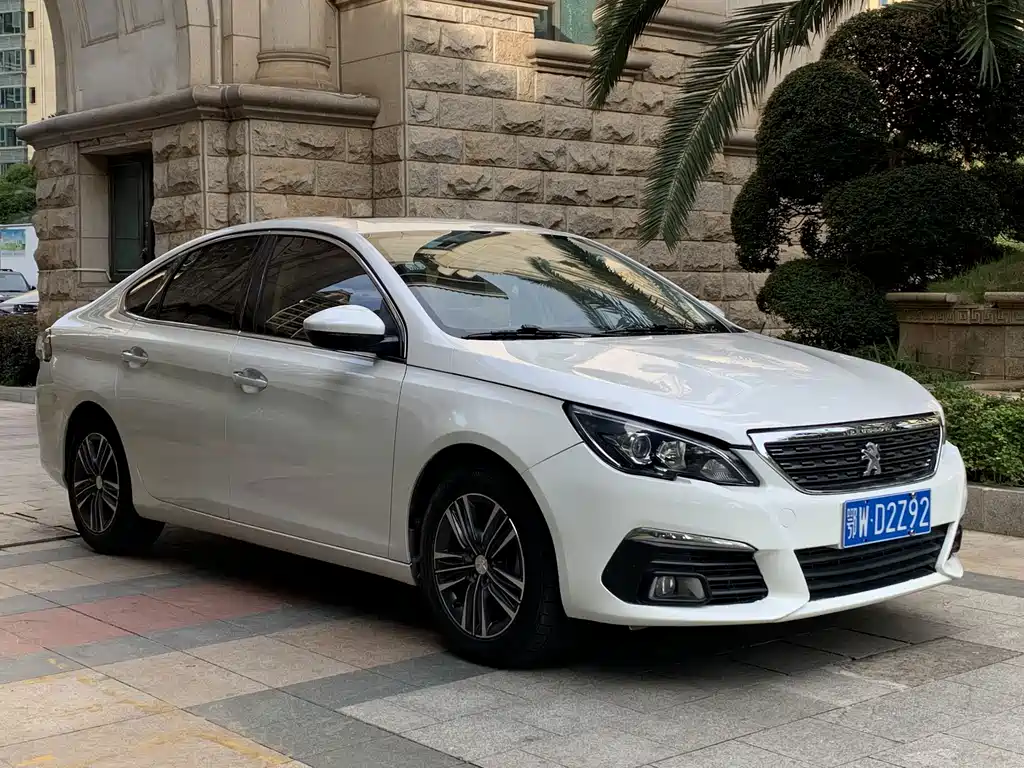 Peugeot 308 — миниатюра 3