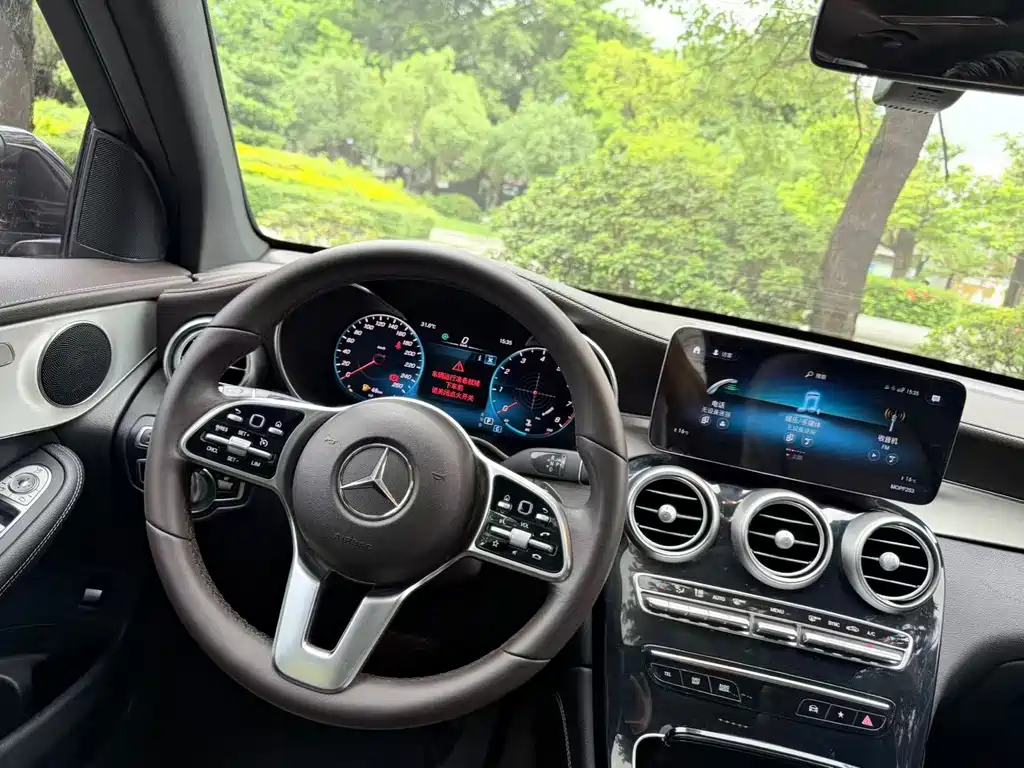 Mercedes-Benz GLC — миниатюра 12