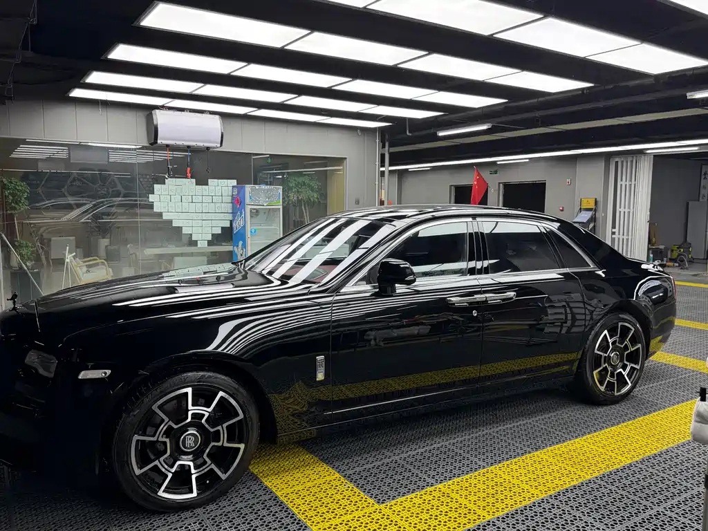 Rolls-Royce Ghost 2010 6.6T Standard