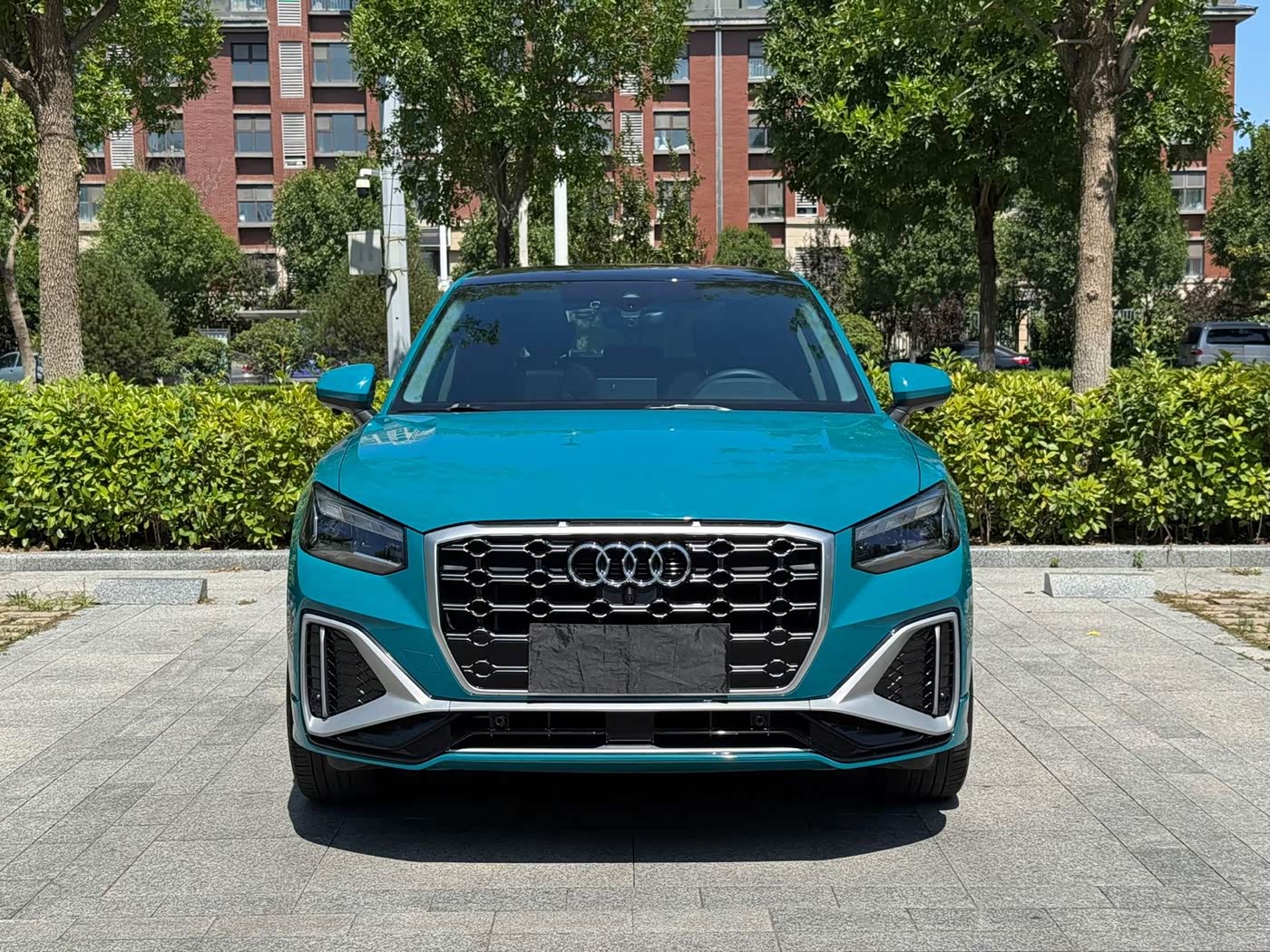 Audi Q2L 1.4 л 2022 г. Голубой, пробег 34000 км