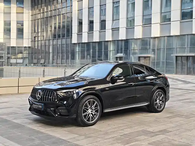 Mercedes-Benz GLC — фото 1