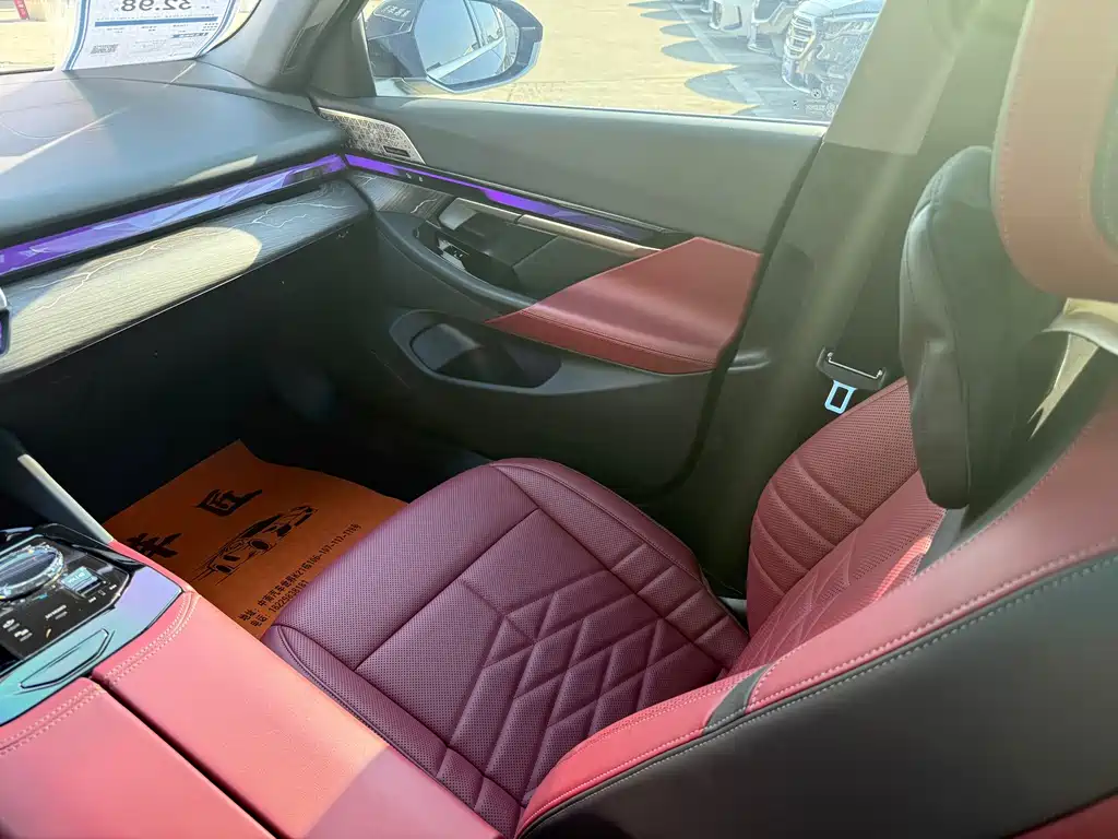 BMW 5 Series — миниатюра 2
