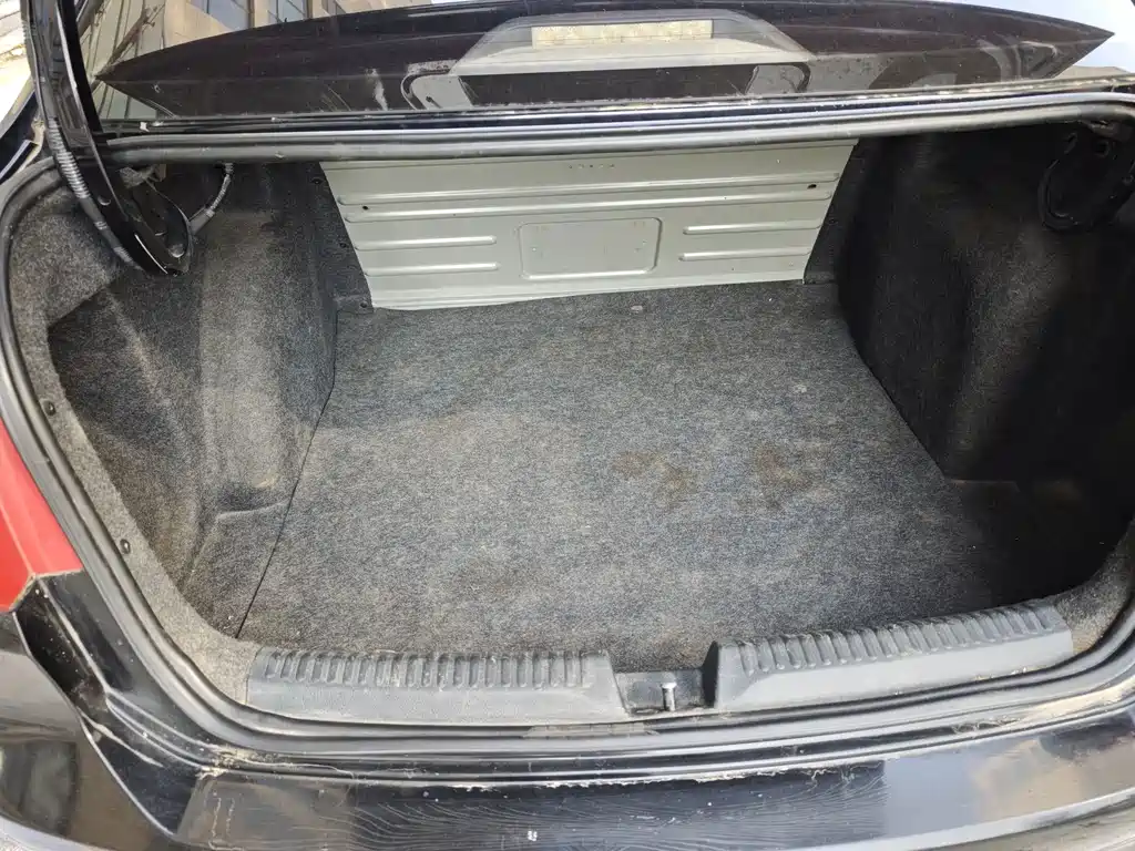 Volkswagen Santana — миниатюра 13