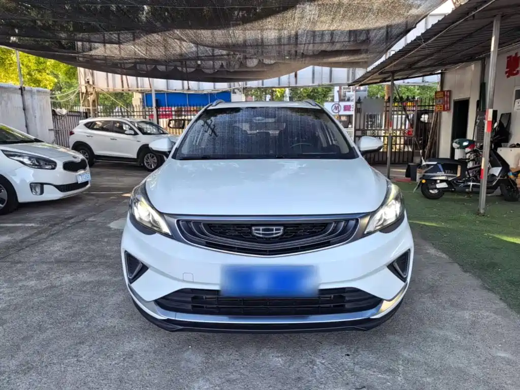 Geely Emgrand GS — миниатюра 3