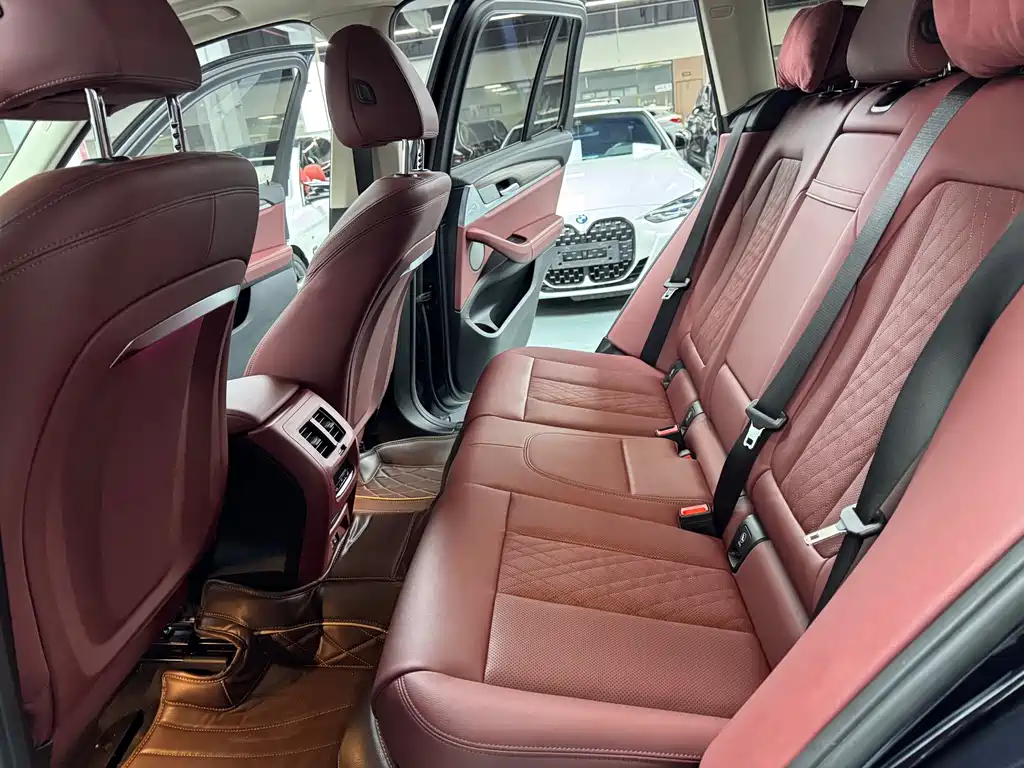 BMW X3 — миниатюра 14