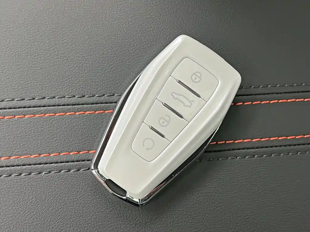 Geely Cowboy — миниатюра 18