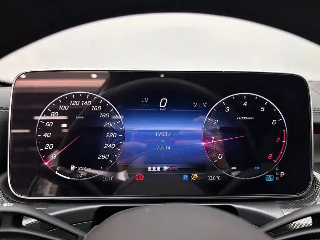 Mercedes-Benz C-Class — миниатюра 14