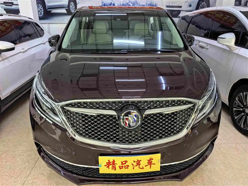 Buick GL8 — миниатюра 2