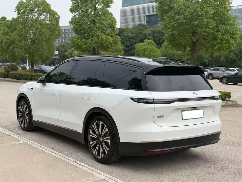 NIO ES8 2023 75kWh Executive
