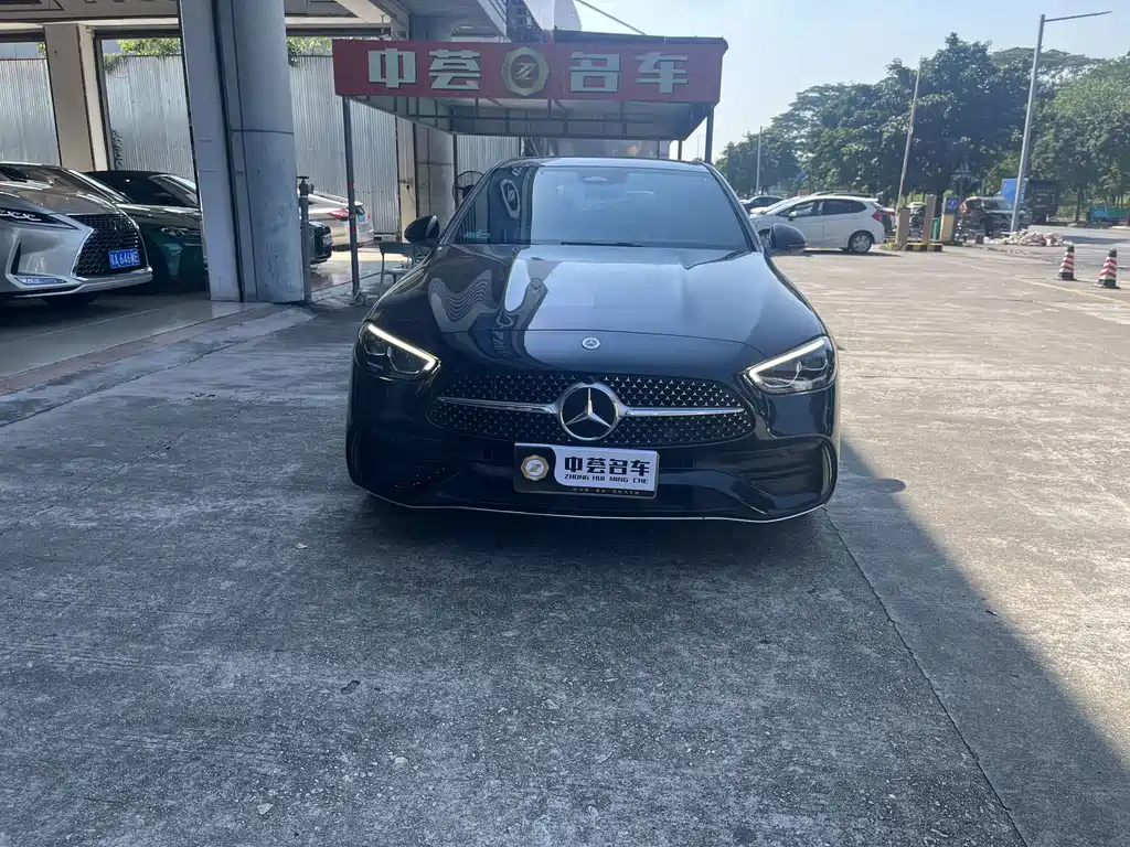 Mercedes-Benz C-Class — миниатюра 2