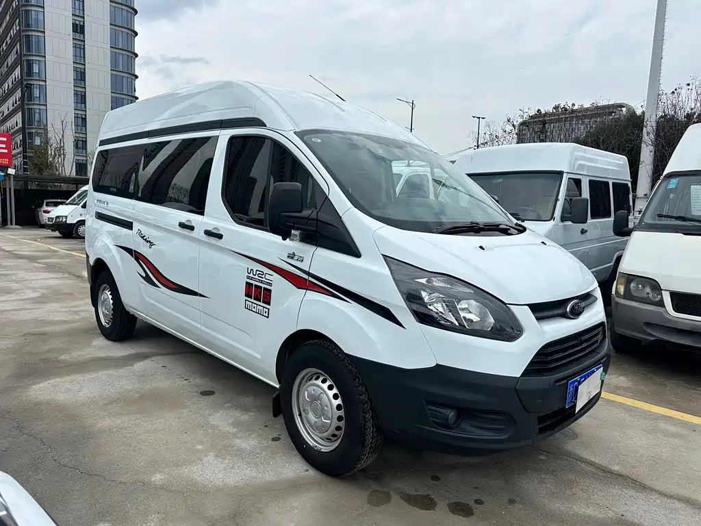 Ford Transit — миниатюра 2