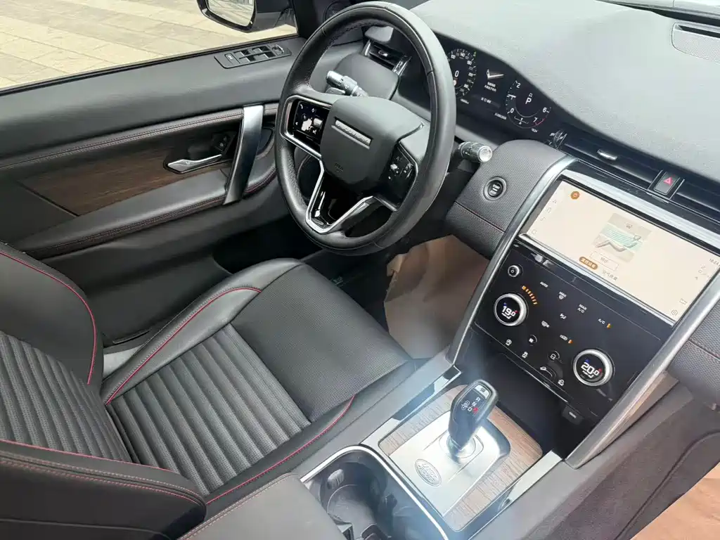 Land Rover Discovery Sport — миниатюра 8