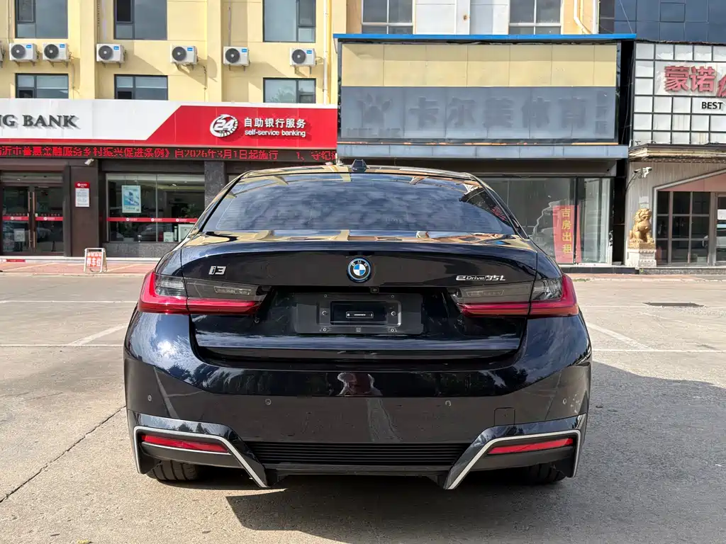 BMW i3 — миниатюра 4