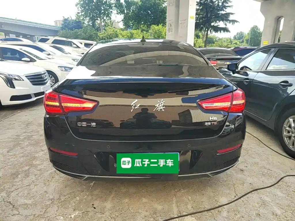 Hongqi H5 2020 1.8T AT