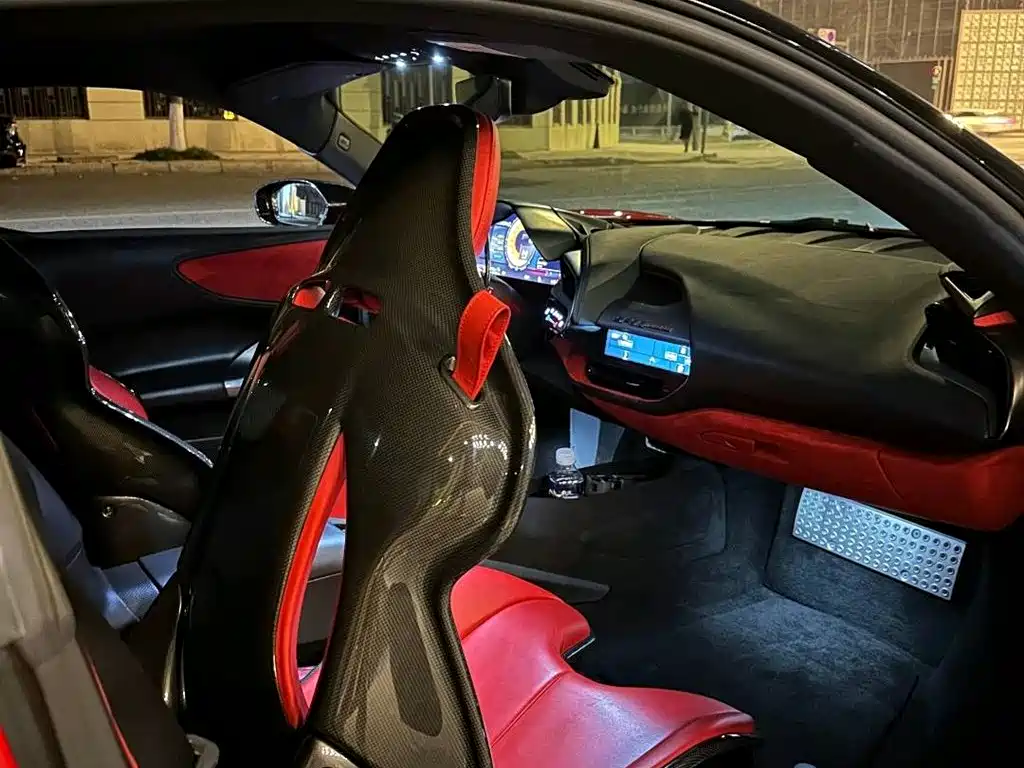 Ferrari SF90 2020 3.9T V8 Stradale