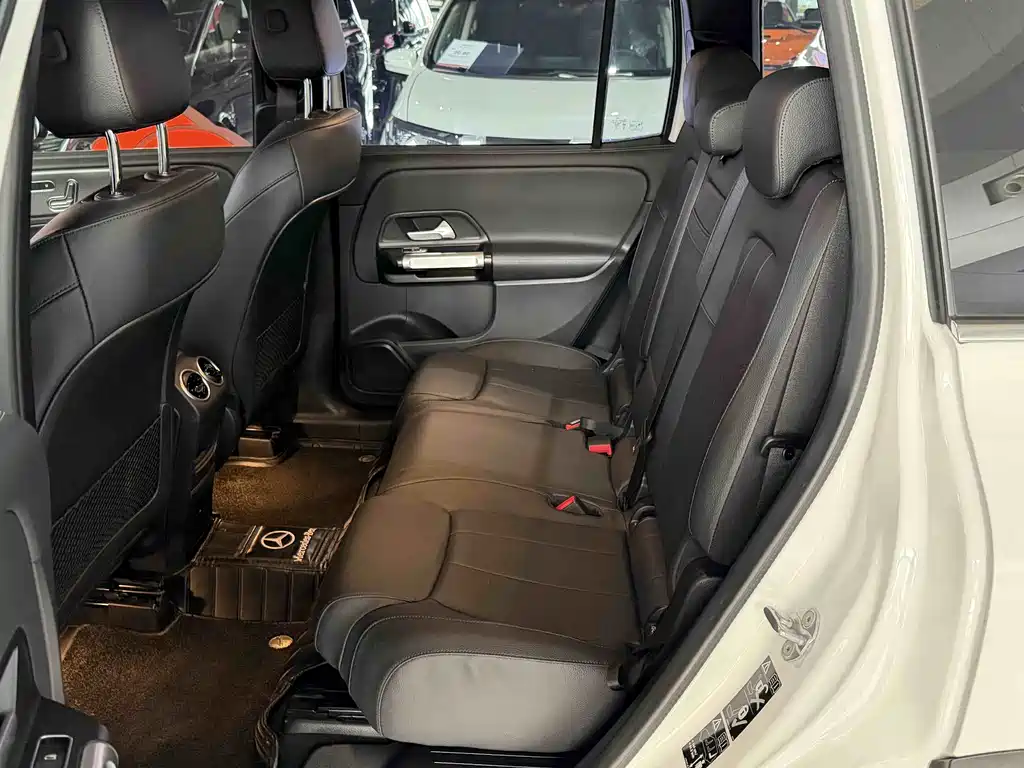 Mercedes-Benz GLB 2023 GLB 220 Fashion