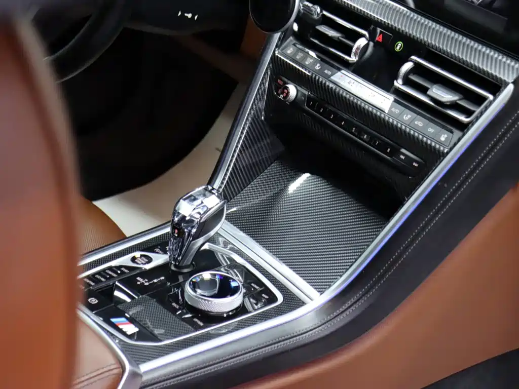 BMW 8 Series — миниатюра 25